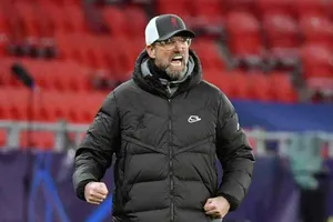 HLV Jurgen Klopp hy vọng có thể khích lệ tinh thần các học trò. Ảnh: Getty Images 
