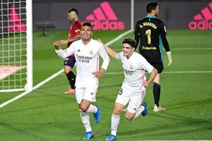 Những ngôi sao như Casemiro đang giúp Real khắc phục khó khăn để tiến lên. Ảnh: Getty Images
