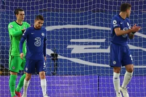 Jorginho mắc lỗi trong bàn thua duy nhất khiến Chelsea thua trận. Ảnh: Getty Images