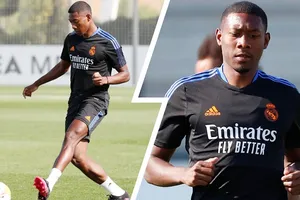 David Alaba trong buổi tập đầu tiên cùng Real Madrid, trước khi bị xác định mắc Covid-19.