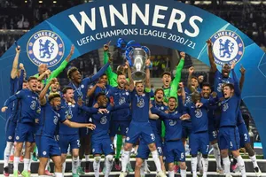 Sau Liverpool, Chelsea đang nhắm đến mục tiêu là đại diện Anh thứ 2 vô địch trong 3 năm.