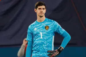 Thibaut Courtois chỉ trích việc phải thi đấu những trận nhiều trận “vô bổ”.