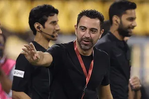 Xavi bày tỏ mong muốn trở lại Camp Nou và bình tĩnh chờ kết quả đàm phán giữa Al-Sadd và Barcelona.