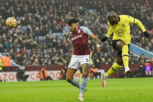 Romelu Lukaku tỏa sáng tạo tác động cho màn ngược dòng của Chelsea. Ảnh: Getty Images