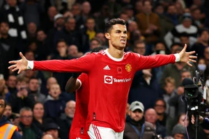 Cristiano Ronaldo tiếp tục ghi tên mình vào sách kỷ lục của bóng đá thế giới.