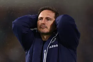 Frank Lampard bất lực chứng kiến Everton lún sâu vào khủng hoảng. Ảnh: Getty Images