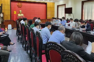 Ban tổ chức môn karate đã làm việc tại Ninh Bình ngày 18-4. Ảnh: VŨ SƠN