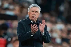 HLV Carlo Ancelotti đứng trước mùa giải lịch sử với cá nhân ông.