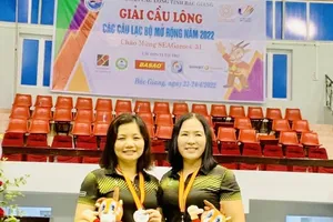 Thú nhồi bông giống Sao la đã xuất hiện. Ảnh: CLBG