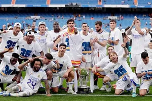 Real Madrid đã dễ dàng đăng quang La Liga mùa giải 2021-2022 sớm 4 vòng đấu.
