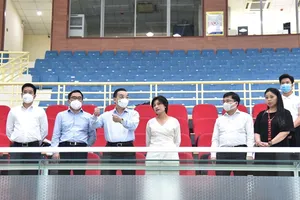 Chủ tịch UBND thành phố Hà Nội Chu Ngọc Anh đã đi kiểm tra công tác chuẩn bị SEA Games 31 tại thủ đô ngày 3-5 vừa qua. Ảnh: VIẾT THÀNH