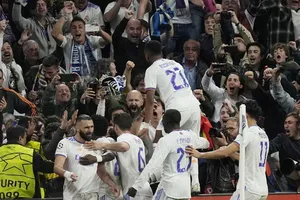 Real Madrid thêm một lần tạo nên màn ngược dòng kỳ vĩ ở Santiago Bernabeu.