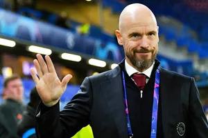 HLV Erik ten Hag dự kiến đáp máy bay đến Manchester vào thứ hai. Ảnh: Getty Images