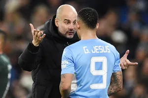 HLV Pep Guardiola phải chia tay một trong những cầu thủ yêu mến nhất là Gabriel Jesus.