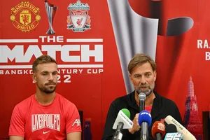 HLV Jurgen Klopp trong cuộc họp báo trước trận giao hữu với Man.United.