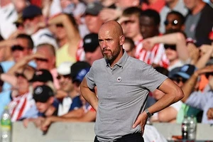 HLV Erik ten Hag đang chịu áp lực sau khởi đầu tệ hại. Ảnh: Getty Images