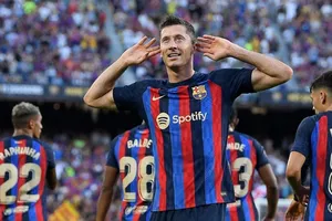 Robert Lewandowski thật sự bùng nổ với cú đúp bàn thắng trong trận thứ 2 liên tiếp.