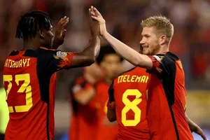 Kevin De Bruyne và Michy Batshuayi cùng nhau mang về chiến thắng cho tuyển Bỉ.