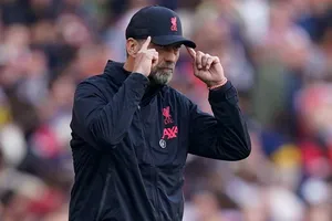 HLV Jurgen Klopp thừa nhận khó kiểm soát cảm xúc các cầu thủ. Ảnh: Getty Images 