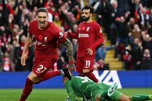 Darwin Nunez ghi cú đúp giúp Liverpool giành chiến thắng. Ảnh: Getty Images