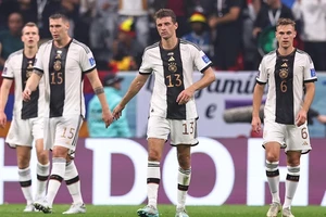 Đội tuyển từng 4 lần vô địch World Cup một lần nữa bị loại ngay từ vòng bảng.