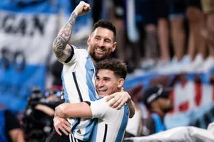 Lionel Messi tiếp tục đáp lại kỳ vọng bằng màn trình diễn truyền cảm hứng.