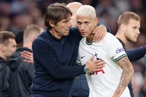 Richarlison phải chụp MRI để xác định mức độ chấn thương chấn thương gân kheo.