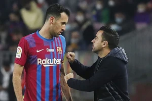 Tương lai Sergio Busquets giờ phụ thuộc vào khả năng thuyết phục của HLV Xavi.