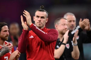 Gareth Bale nói lời từ giã sự nghiệp với tư cách Cầu thủ vĩ đại nhất của bóng đá Xứ Wales.