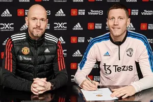 HLV Erik ten Hag hài lòng khi bổ sung tiền đạo Wout Weghorst.