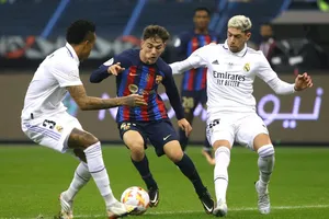 Tiền vệ trẻ Gavi có màn trình diễn truyền cảm hứng giúp Barcelona thắng Siêu cúp Tây Ban Nha.