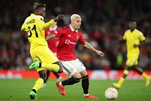 Antony càng sa đà vào cách chơi bóng vẽ vời, độ hiệu quả càng thấp đi.