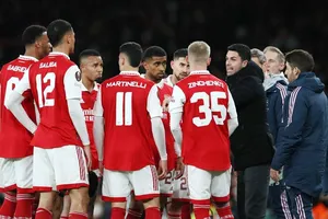 HLV Mikel Arteta đã đưa ra lời kêu gọi tập hợp các cầu thủ khi Arsenal đang tiến gần đến chức vô địch đầu tiên kể từ năm 2004.