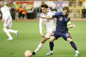 Croatia bất ngờ bị Xứ Wales chia điểm hòa 1-1 ngay trên sân nhà ở phut bù giờ.