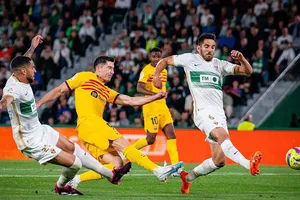 Tiền đạo Robert Lewandowski đã trở lại bảng tỷ số sau 3 trận đấu không có bàn thắng.