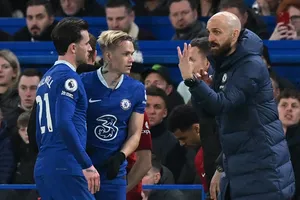 HLV tạm quyền Bruno Saltor đã có trải nghiệm khó khăn cùng Chelsea.