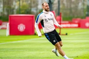 Tiền vệ Christian Eriksen đã trở lại tập luyện đầy đủ và sẵn sàng ra sân kể từ tháng Giêng.