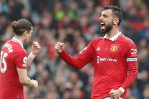 Chiến thắng 1-0 trước Aston Villa đã củng cố vị trí thứ 4 của Man.United.