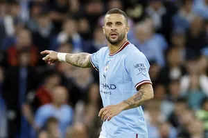 Kyle Walker chơi tuyệt hay khi Man.City loại bỏ Real Madrid ở bán kết.