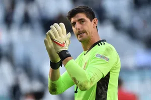 Thibaut Courtois tức giận không được trao băng đội trưởng ở trận hòa tuyển Áo 1-1 hôm thứ Bảy.