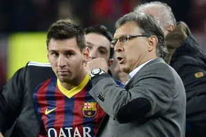 HLV Gerardo "Tata" Martino là thầy cũ của Lionel Messi tại Barcelona.