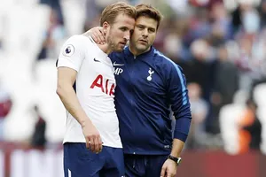 HLV Mauricio Pochettino tiết lộ về mối quan hệ khá thân thiết với tiền đạo Harry Kane.