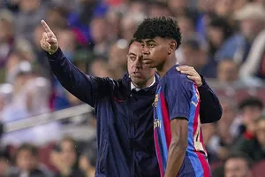 HLV Xavi không muốn tạo áp lực lên Lamine Yamal ở tuổi 16 tuổi.