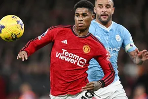 Marcus Rashford gây thất vọng lớn ở thất bại 0-3 của Man.United trong trận derby Manchester tại Old Trafford.