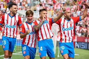 Girona muốn tiếp tục bay bổng với chiến thắng tiếp theo và vị trí dẫn đầu sau 1/3 chặng đường.