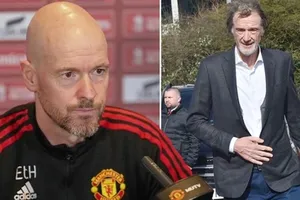 HLV Erik ten Hag được biết đang nhận sự tín nhiệm cao từ nhà đầu tư mới Sir Jim Ratcliffe.