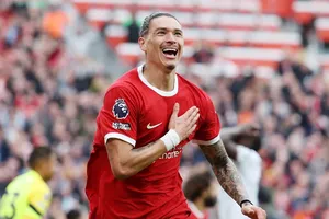 Darwin Nunez đang cải thiện rất rõ khi ghi 7 bàn trong 17 trận cho Liverpool mùa này.