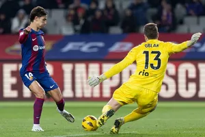 Tiền đạo Joao Felix ghi bàn vào lưới CLB chủ quản của mình là Atletico Madrid.