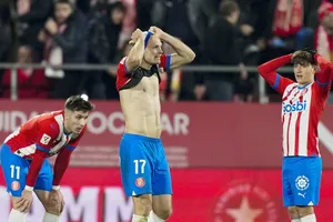 Girona lãng phí cơ hội giành lại vị trí dẫn đầu sau khi bị đội khách Sociedad cầm hòa 0-0.