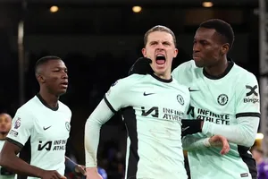 Conor Gallagher ghi cú đúp giúp Chelsea nhấn chìm Crystal Palace với chiến thắng 3-1.